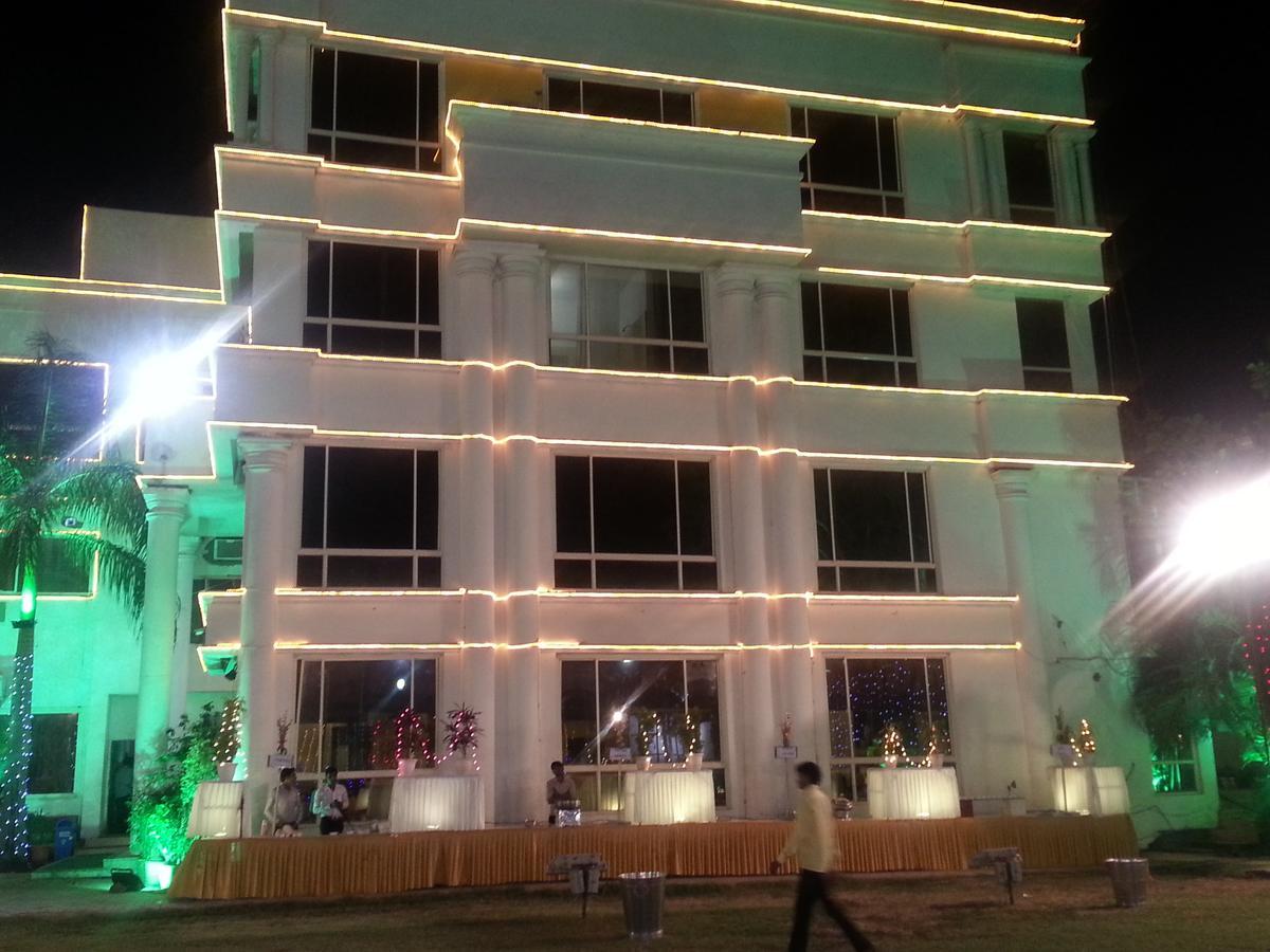 Sanskar Upvan بوبال المظهر الخارجي الصورة